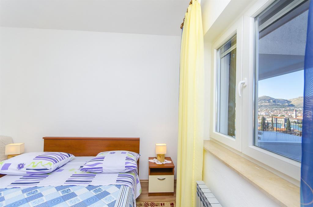 Apartment Marijana Trogir Eksteriør billede