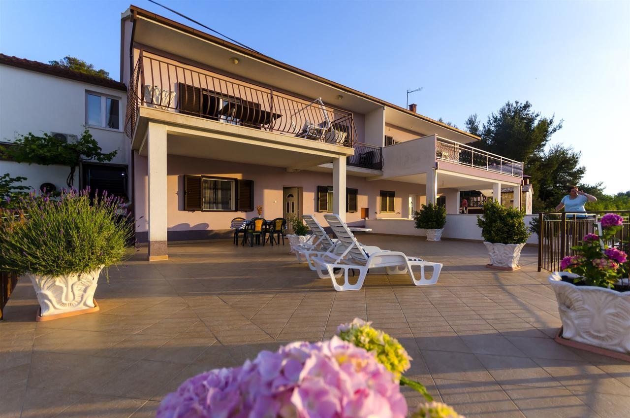 Apartment Marijana Trogir Eksteriør billede